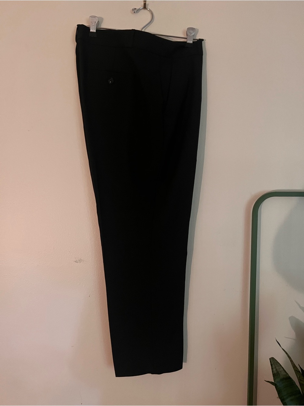 Banana Republic Black Cropped Avery 12 Short